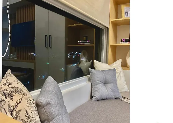 Appartement Chic At City's Uptown District Cebu